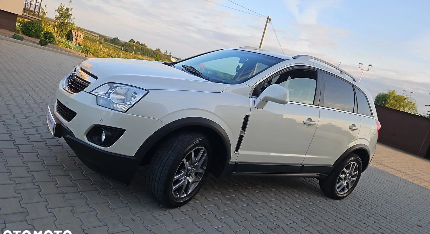 Opel Antara cena 35900 przebieg: 186000, rok produkcji 2011 z Wilamowice małe 232